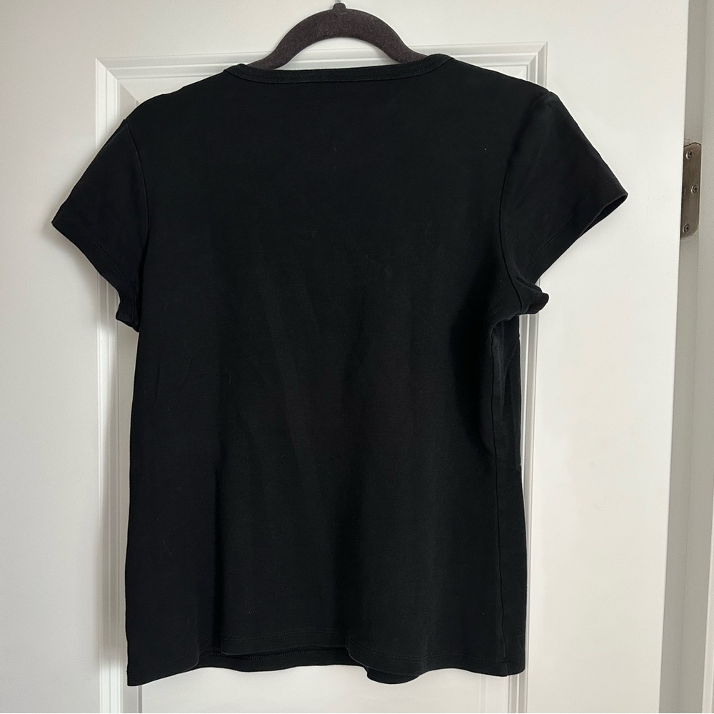 Banana Republic Classic Black T-Shirt - Picture 2 of 3